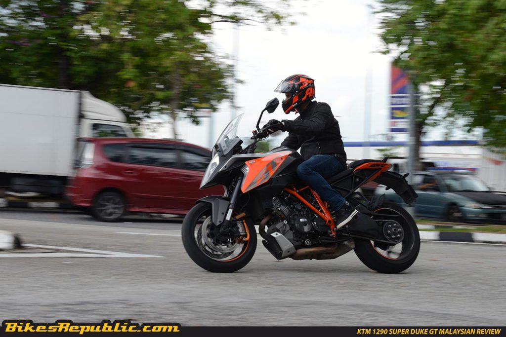 Ktm Super Duke Gtksd Bikesrepublic