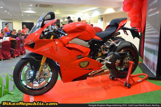 Panigale Kingdom Mega Gathering 2018 Ducati Panigale V4 1299 Panigale R Final Edition_77 634x420