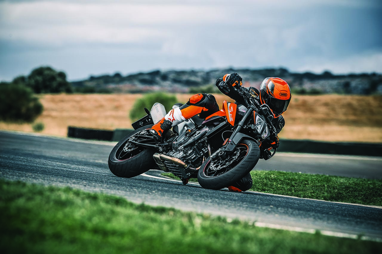 207300_KTM 790 DUKE MY 2018 - Motorcycle news, Motorcycle reviews from ...