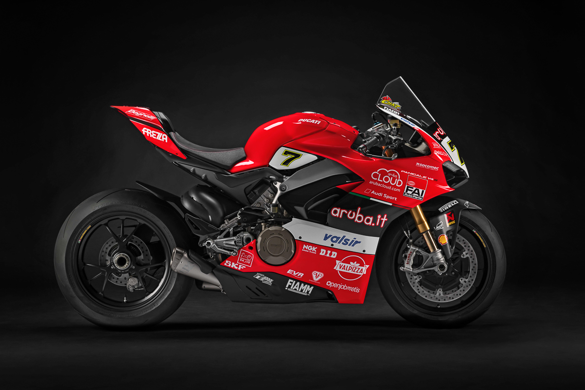 2018-Ducati-Panigale-V4-S-WDW2018-Race-of-Champions_4 - Motorcycle News ...