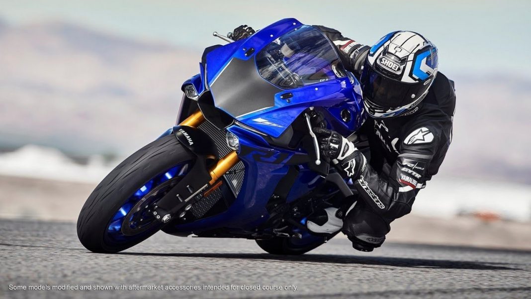 MotoGP Tech Expected for NextGeneration Yamaha YZFR1 Motorcycle