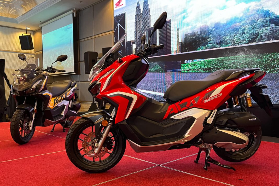 OFFICIAL: 2023 Honda ADV160 Now In Malaysia - RM12,999 - BikesRepublic.com