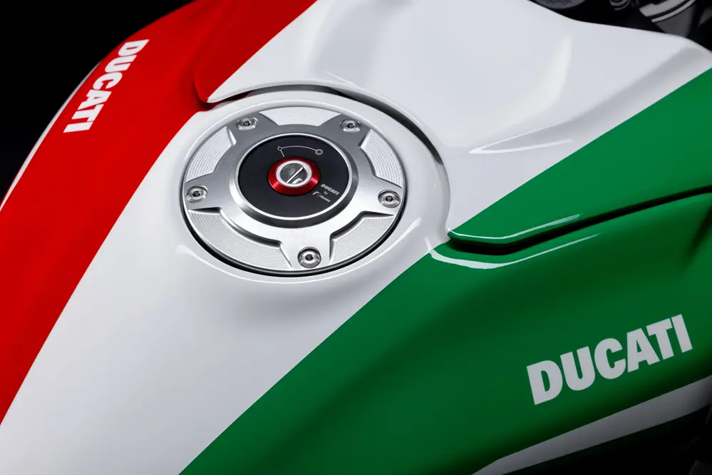 2025 Ducati Panigale Tricolore