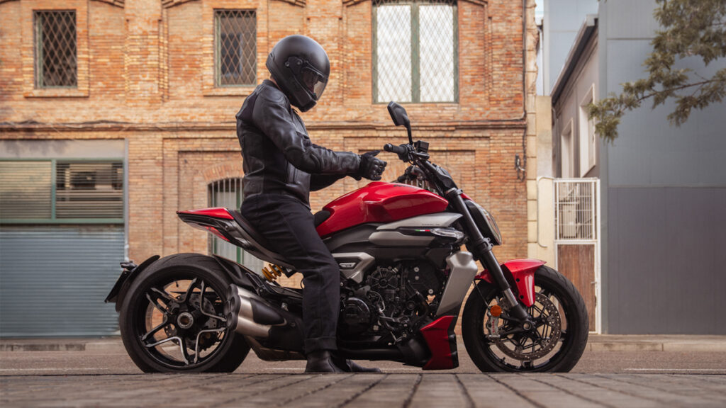 2025 Ducati XDiavel V4 2025